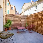 Διαμέρισμα T2 En Plein Coeur Du Village & Terrasse Privee *