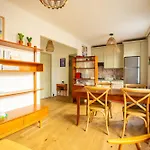 T2 En Plein Coeur Du Village & Terrasse Privee Διαμέρισμα *