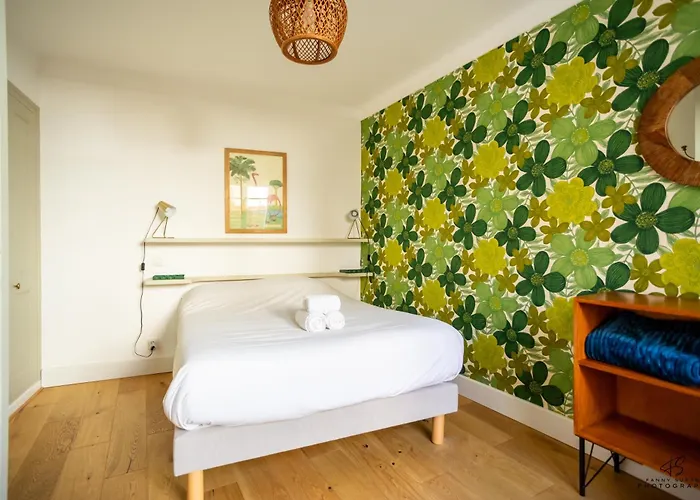T2 En Plein Coeur Du Village & Terrasse Privee Apartamento *