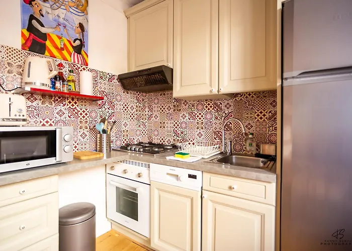 Apartamento T2 En Plein Coeur Du Village & Terrasse Privee Collioure
