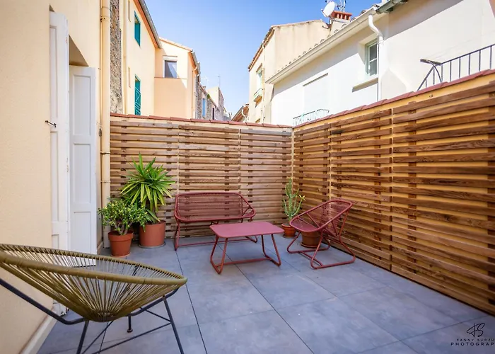 Apartamento T2 En Plein Coeur Du Village & Terrasse Privee *