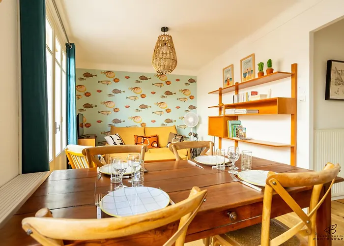 Apartment T2 En Plein Coeur Du Village & Terrasse Privee Collioure