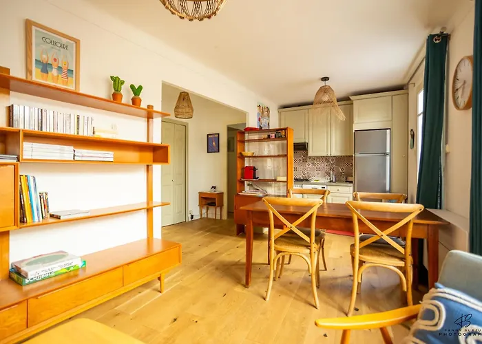 T2 En Plein Coeur Du Village & Terrasse Privee Apartamento *